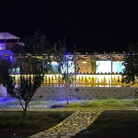 Kas Palamut'Ta Korunakli, Oezel Havuzlu Bungalov 펜션 카스