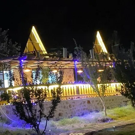 펜션 Kas Palamut'Ta Korunakli, Oezel Havuzlu Bungalov