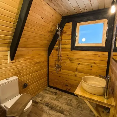Kas Palamut'Ta Korunakli, Oezel Havuzlu Bungalov